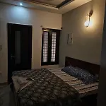 Asten 2Bhk Vasant Kunj South Delhi