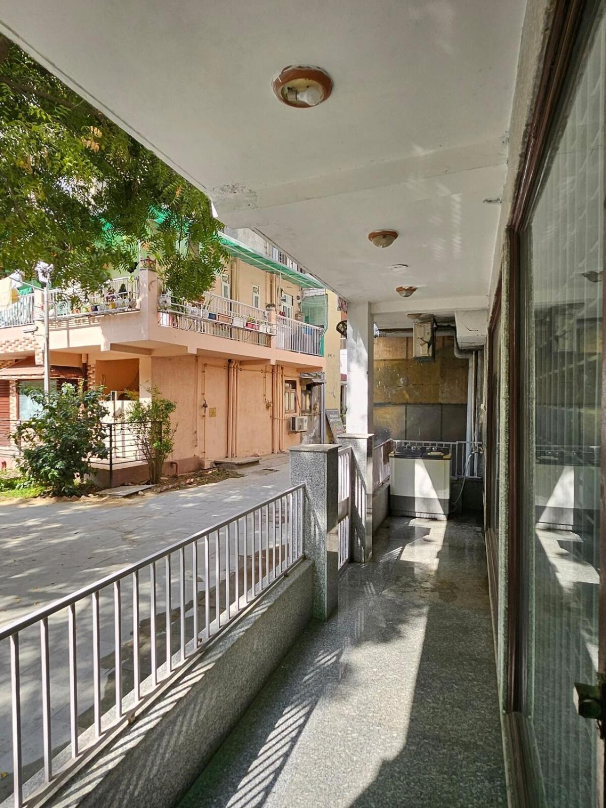 Apartment Asten 2bhk Vasant Kunj South Delhi *